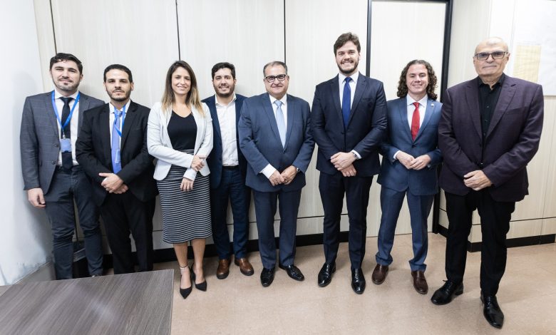Prefeitura discute revitalização da linha férrea de Campina Grande no Ministério dos Transportes Prefeitura discute revitalização da linha férrea de Campina Grande no Ministério dos Transportes