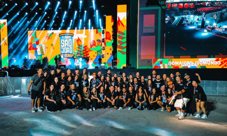 Equipe de marketing da Arte Produções celebra mais um ano de trabalho n’O Maior São João do Mundo Equipe de marketing da Arte Produções celebra mais um ano de trabalho n’O Maior São João do Mundo