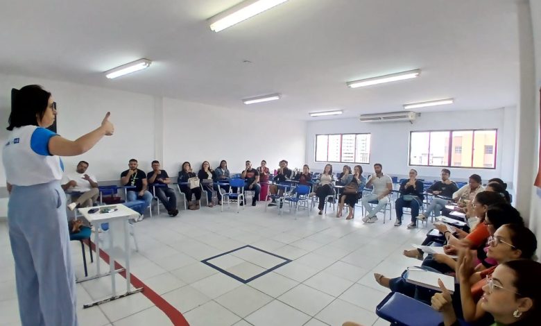 Prefeitura de Campina Grande leva linguagem de sinais aos profissionais da rede de saúde