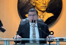 Vereador Dinho Papa-léguas celebra 7 projetos sancionados pelo prefeito Bruno Cunha Lima
