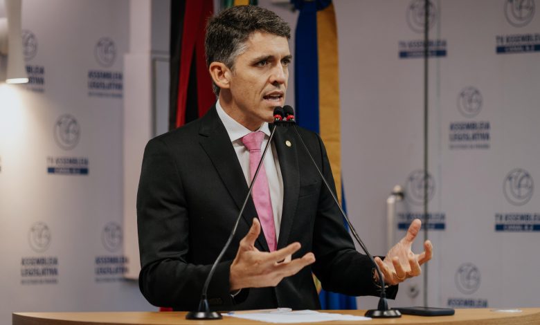 Tovar segue entre os preferidos dos paraibanos e aparece em 4º lugar em nova pesquisa do Instituto Índice Tovar segue entre os preferidos dos paraibanos e aparece em 4º lugar em nova pesquisa do Instituto Índice